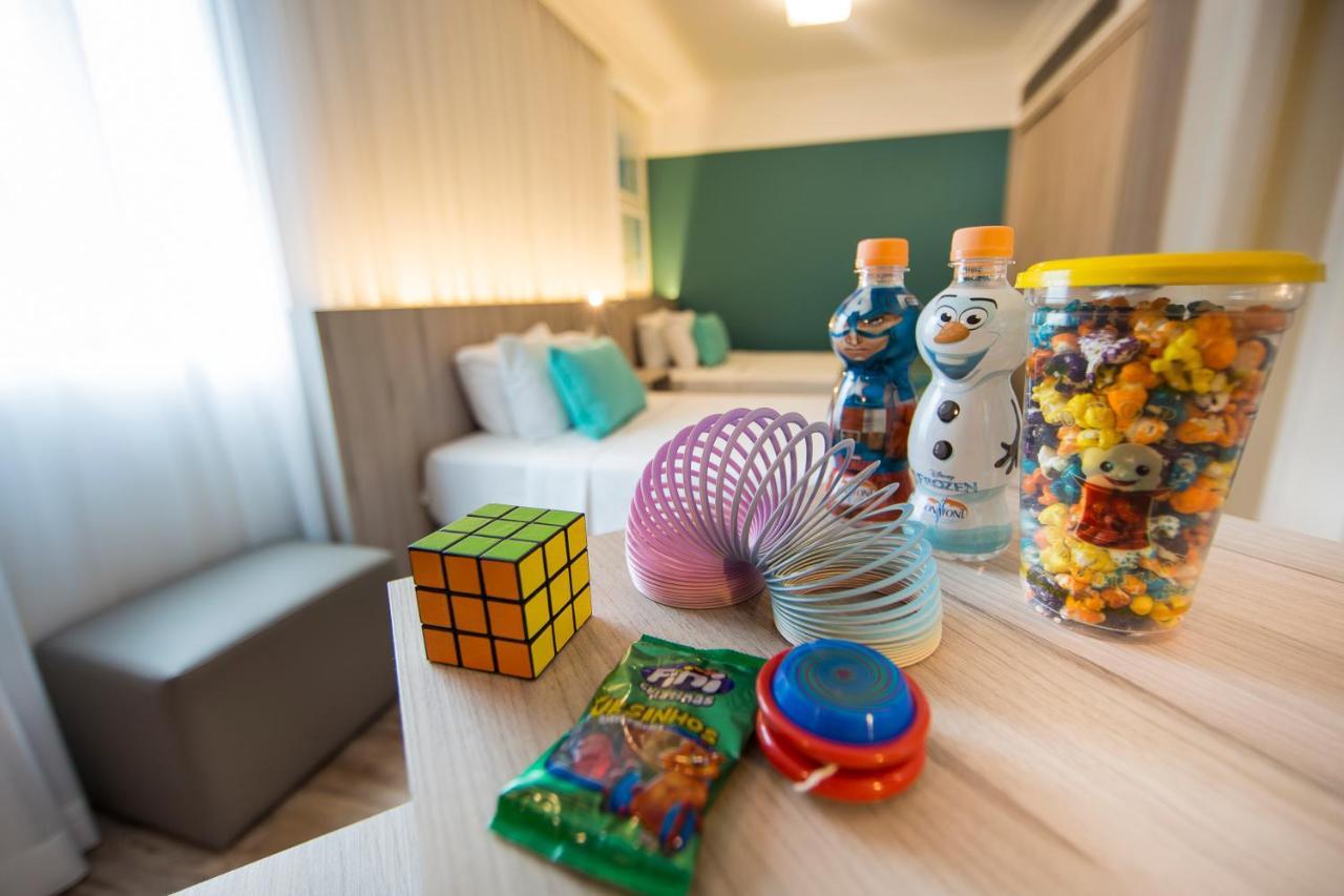 Radisson Oscar Freire Hotel São Paulo Ngoại thất bức ảnh A selection of fidget toys