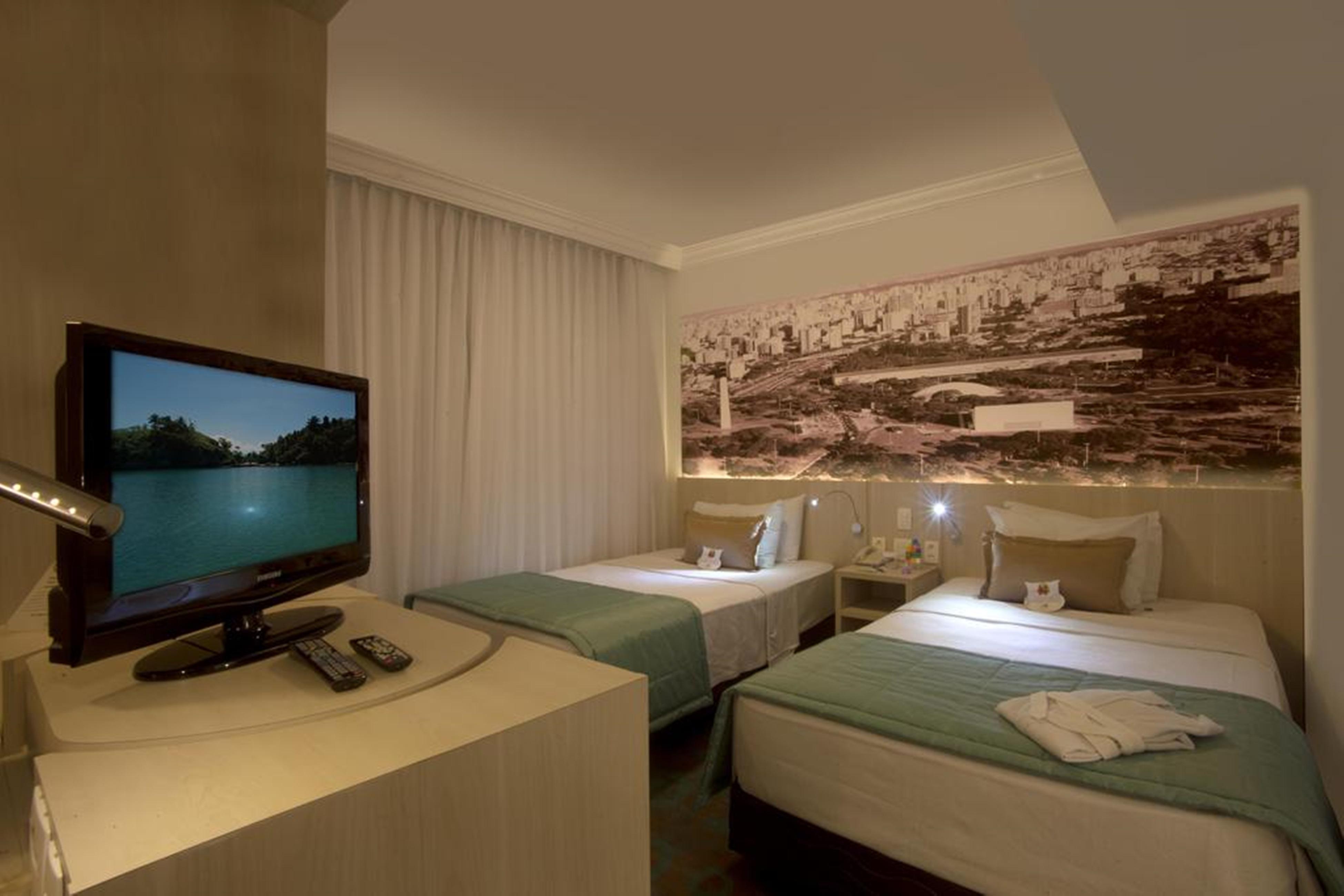 Radisson Oscar Freire Hotel São Paulo Ngoại thất bức ảnh A room at the hotel