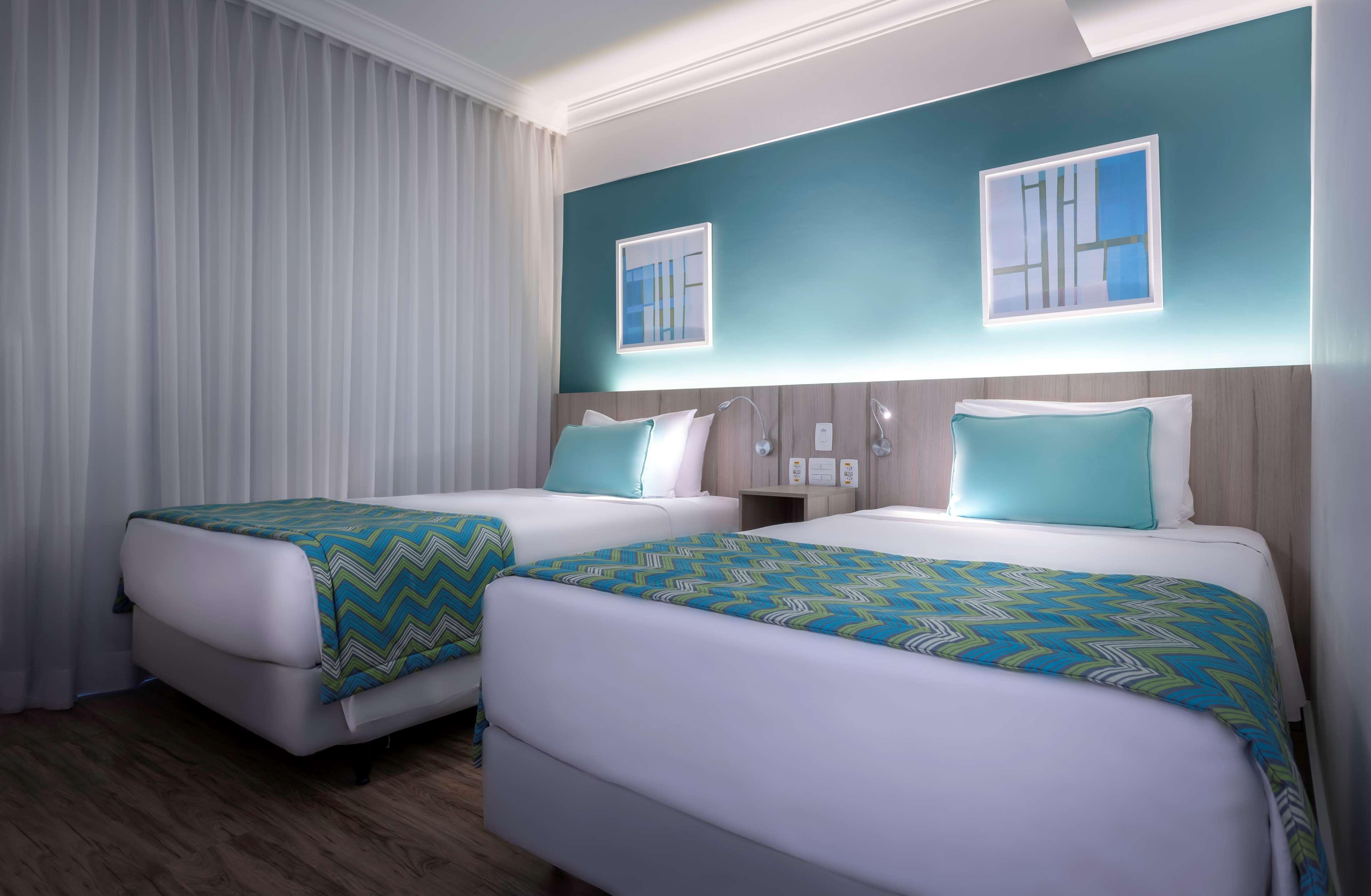 Radisson Oscar Freire Hotel São Paulo Ngoại thất bức ảnh A room at the hotel